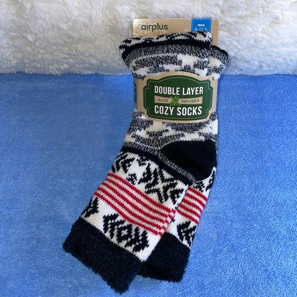 NWT AIRPLUS Men’s Socks.
